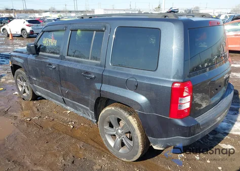 2015 Jeep Patriot High Altitude Edition z USA, uszkodzony, nr VIN 1C4NJPFA6FD185782